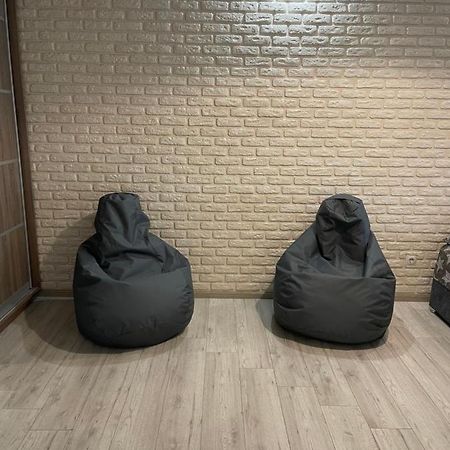 050 Уютные Апартаменты Жк «Софиевская Слободка» Wyschnewe Exterior foto